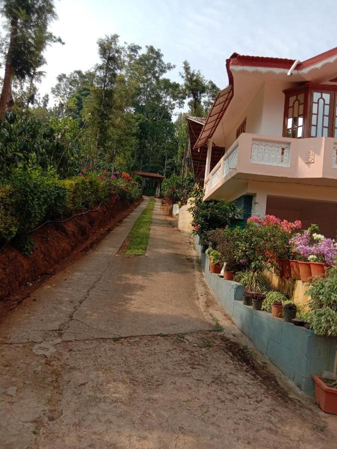 Shivalaya Homestay, Madikeri Siddāpur Exterior foto