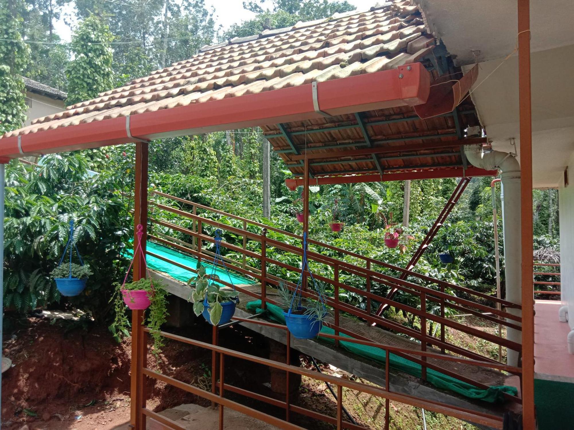 Shivalaya Homestay, Madikeri Siddāpur Exterior foto